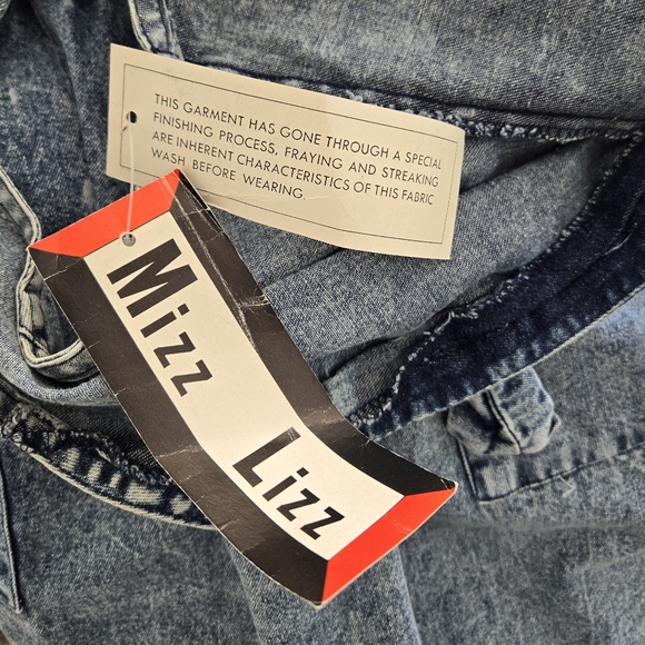 ADORABLE BOW DRESS, LIGHT WASH DENIM 💙 - Picture 16 of 16